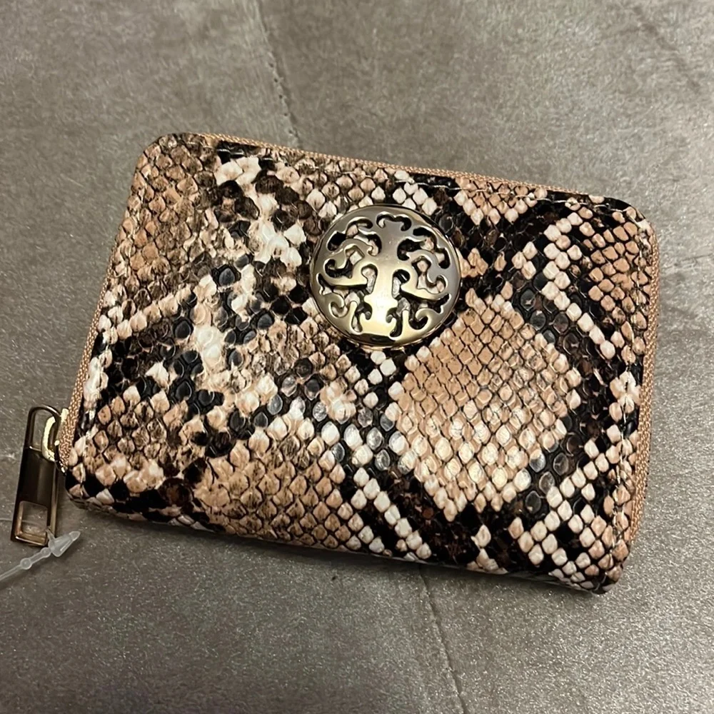 Rebecca & Rifka snakeskin print card case, new